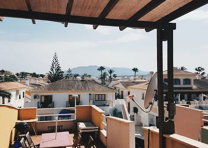 Avenida De Juan Sebastian Elcano Apartamento